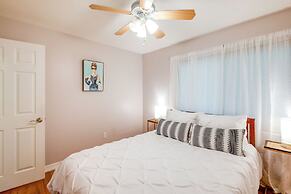 Pet-friendly Home - 3 Mi to University of Florida!