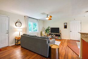 Pet-friendly Home - 3 Mi to University of Florida!