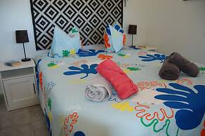 Charming 3-bedroom Villa With Wifi and Central Heating in Beautiful Sa