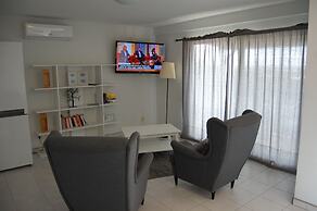 Charming 3-bedroom Villa With Wifi and Central Heating in Beautiful Sa