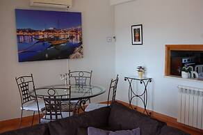 Charming 3-bedroom Villa With Wifi and Central Heating in Beautiful Sa