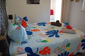 Charming 3-bedroom Villa With Wifi and Central Heating in Beautiful Sa