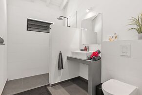 Willemstad - Mini Resort - 2 Beds - Pool - Garden