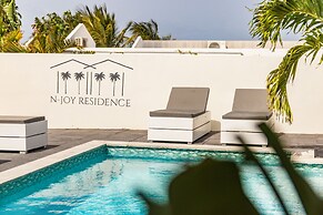 Willemstad - Mini Resort - 2 Beds - Pool - Garden