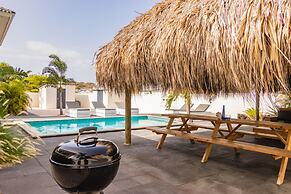 Willemstad - Mini Resort - 2 Beds - Pool - Garden