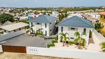 Willemstad - Mini Resort - 2 Beds - Pool - Garden