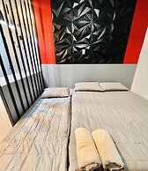 People's Condo Atria