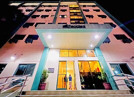 People's Condo Atria