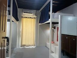 Lexias Hostel & Workspace by Hiverooms