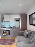 Grove Park Cozy Apartment in London