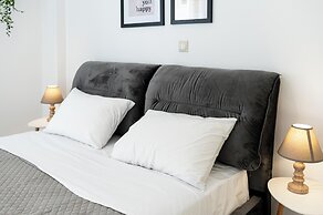 Niman beachside apartment