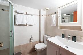 Niman beachside apartment