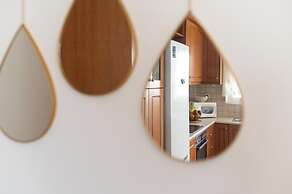 Niman beachside apartment