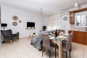 Niman beachside apartment