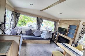 2 Bed-sleeps 6-pets-private - Parking sea 3mins