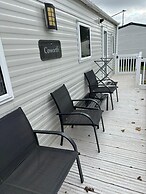2 Bedroom Caravan With all the Comforts of Home