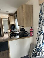 2 Bedroom Caravan With all the Comforts of Home