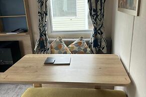 2 Bed-sleeps 6-pets-private - Parking sea 3mins