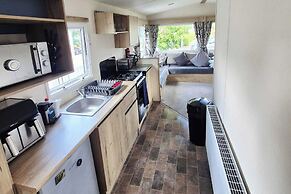 2 Bed-sleeps 6-pets-private - Parking sea 3mins