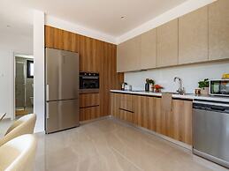 Sanders Breeze Limassol