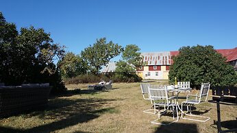 8-bed House and Poolarea, Hablingbo South Gotland