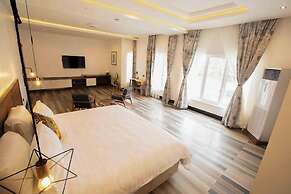 Behere Boutique  Hotel