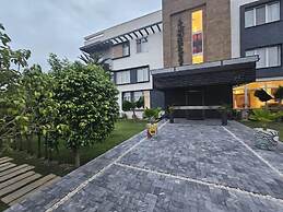 Behere Boutique  Hotel