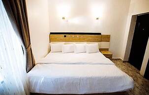 Vamble Apartments and Suites