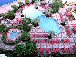 Marina Inn Grande Dunes Condos & Suites