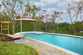 Howard Johnson Hot Springs Plaza Yinghuashan