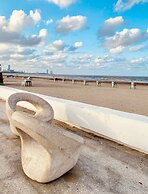 Con alberca y vista al mar 2 TV's  y Netflix