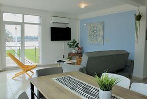 Con alberca y vista al mar 2 TV's  y Netflix