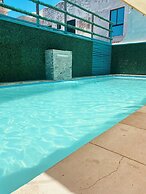 Con alberca y vista al mar 2 TV's  y Netflix