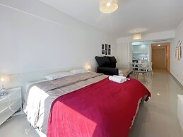 Modern & Cozy Studio San Telmo With Pool and Exclusive Services