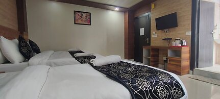 Hotel Gloab Residency Near Delhi Airport