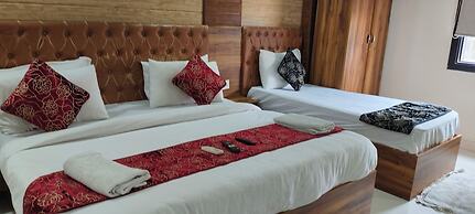 Hotel Gloab Residency Near Delhi Airport