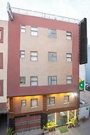 Hotel Gloab Residency Near Delhi Airport