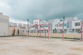 Bright Home With Pool Near Valquirico