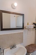 Bright Home With Pool Near Valquirico