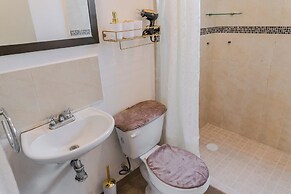 Bright Home With Pool Near Valquirico