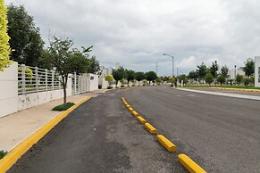 Bright Home With Pool Near Valquirico