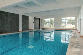 Bright Home With Pool Near Valquirico