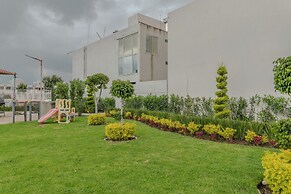 Bright Home With Pool Near Valquirico