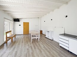 Modern Studio With Amenities in the Heart of the City -U6