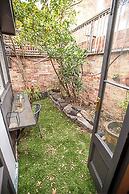 Fitzroy cottage-10pax. 10mins City CBD