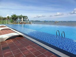 Ha Tien Sea View Hotel