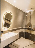 Ha Tien Sea View Hotel
