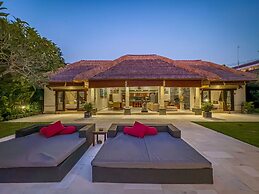 Villa Bugis Drupadi Seminyak