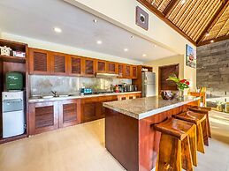 Villa Bugis Drupadi Seminyak
