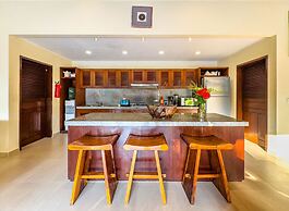 Villa Bugis Drupadi Seminyak